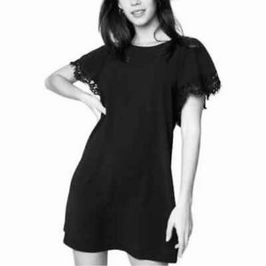 NWT Sugar+Lips Camilia Crochet Trim Dress L